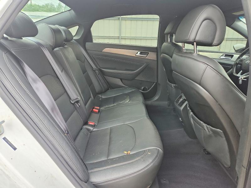 Продажа на аукционе авто 2015 Hyundai Sonata, vin: 5NPE34AB4FH110243, номер лота: 62265686