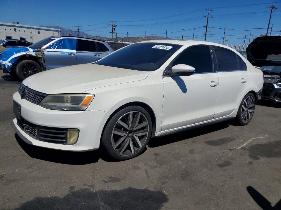 Auction sale of the 2013 Volkswagen Jetta, vin: 3VW567AJ2DM228828, lot number: 59881816