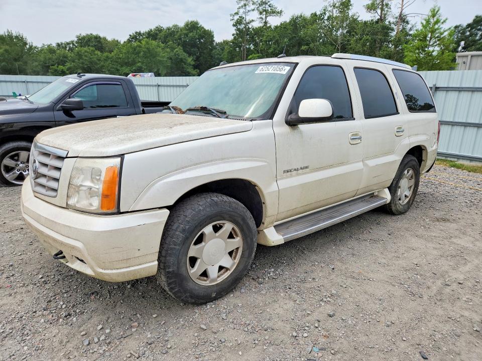 2005 Cadillac Escalade მანქანა იყიდება აუქციონზე, vin: 1GYEC63N15R258144, აუქციონის ნომერი: 62521056