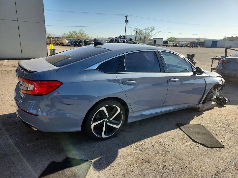 62207756 :رقم المزاد ، 1HGCV1F36NA012453 vin ، 2022 Honda Accord مزاد بيع