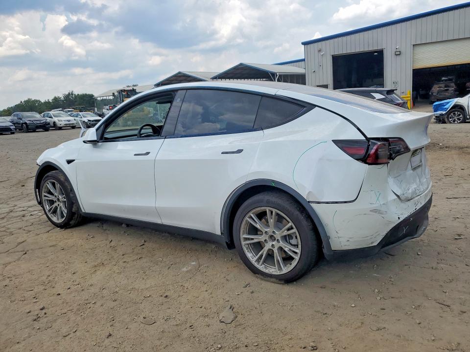 Продажа на аукционе авто 2022 Tesla Model Y, vin: 7SAYGAEE4NF433776, номер лота: 85609495