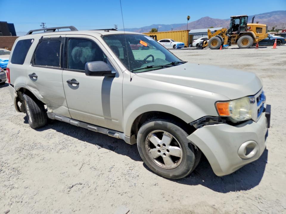 2009 Ford Escape მანქანა იყიდება აუქციონზე, vin: 1FMCU03G79KA18549, აუქციონის ნომერი: 59185046