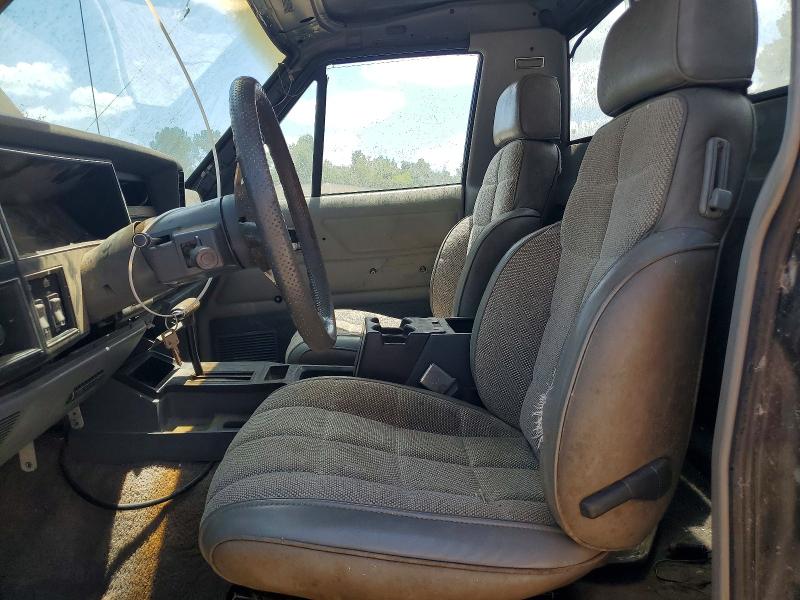 63381306 :رقم المزاد ، 1J7FT66L8KL568470 vin ، 1989 Jeep Comanche مزاد بيع