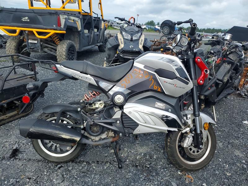 58036276 :رقم المزاد ، LEHPCB226NR600498 vin ، 2022 Cf Moto Scooter مزاد بيع