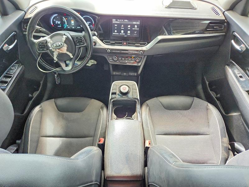 2020 Kia Niro მანქანა იყიდება აუქციონზე, vin: KNDCC3LG6L5070592, აუქციონის ნომერი: 61408966