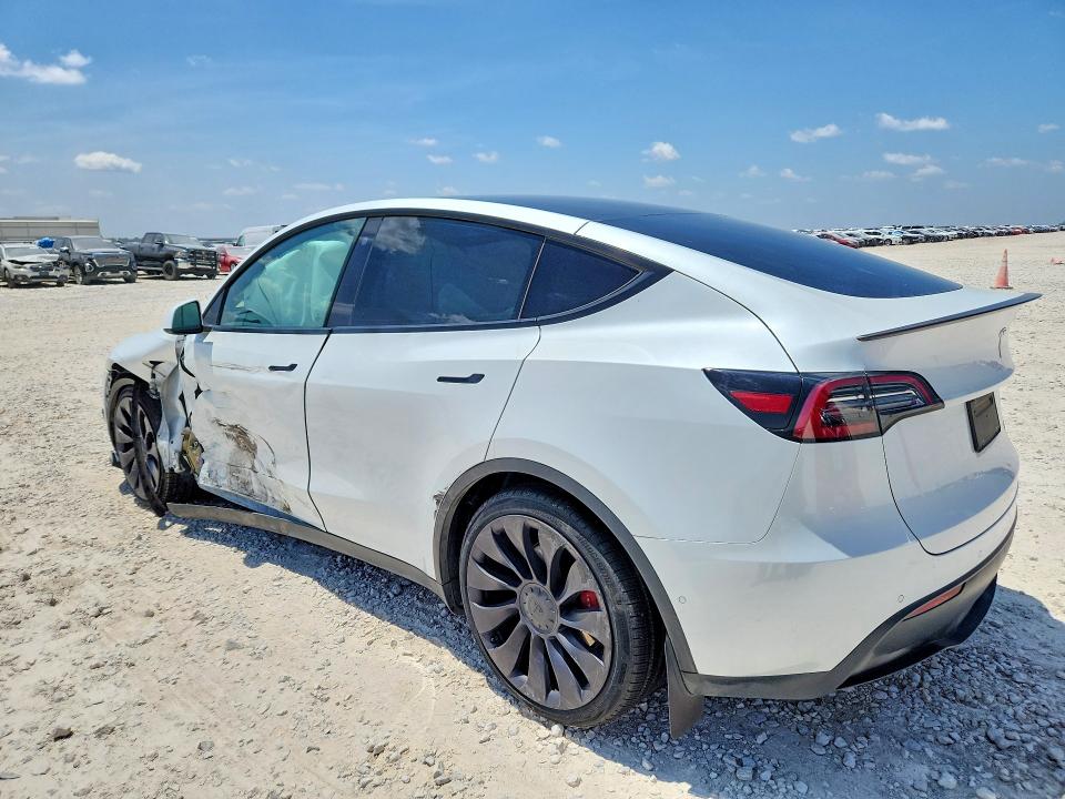 Продажа на аукционе авто 2022 Tesla Model Y, vin: 7SAYGDEF4NF315513, номер лота: 62529156