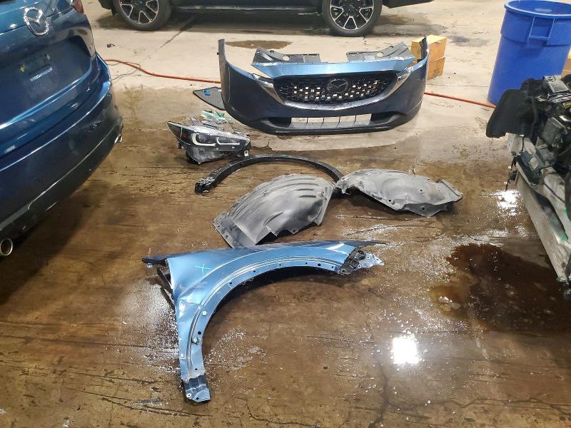 Продаж на аукціоні авто 2022 Mazda Cx-5, vin: JM3KFBCM5N0564789, номер лоту: 61286376