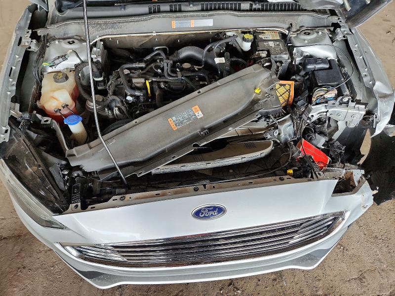 60711176 :رقم المزاد ، 3FA6P0HD3KR176711 vin ، 2019 Ford Fusion مزاد بيع