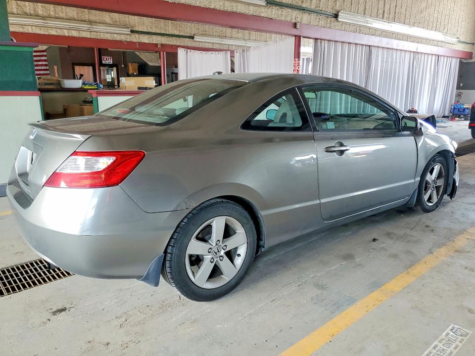 60640356 :رقم المزاد ، 2HGFG12958H568616 vin ، 2008 Honda Civic مزاد بيع
