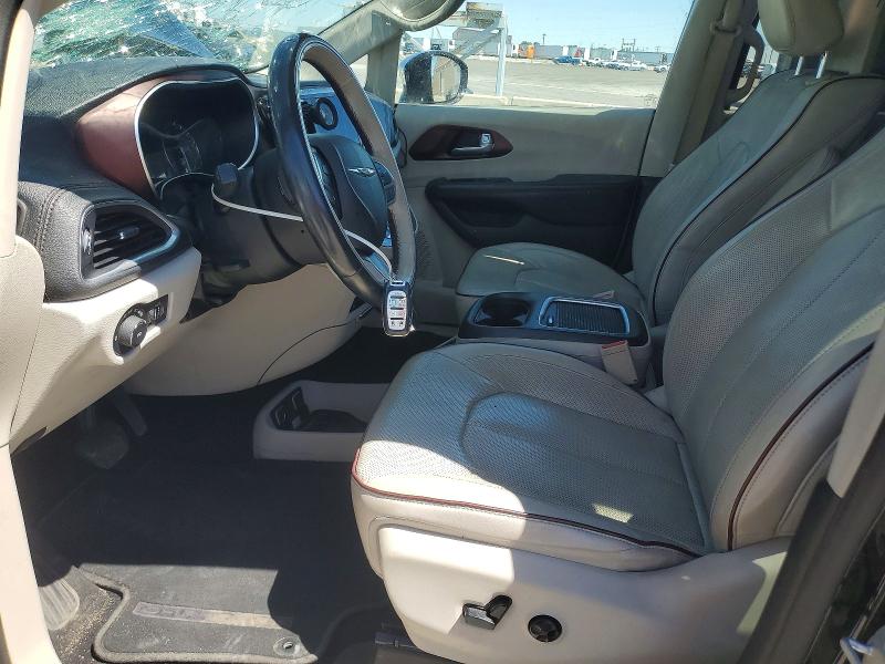 60761256 :رقم المزاد ، 2C4RC1GG0HR525746 vin ، 2017 Chrysler Pacifica مزاد بيع