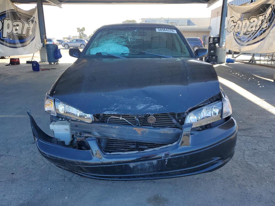 2001 Toyota Camry მანქანა იყიდება აუქციონზე, vin: 4T1BG22K01U102645, აუქციონის ნომერი: 58984376