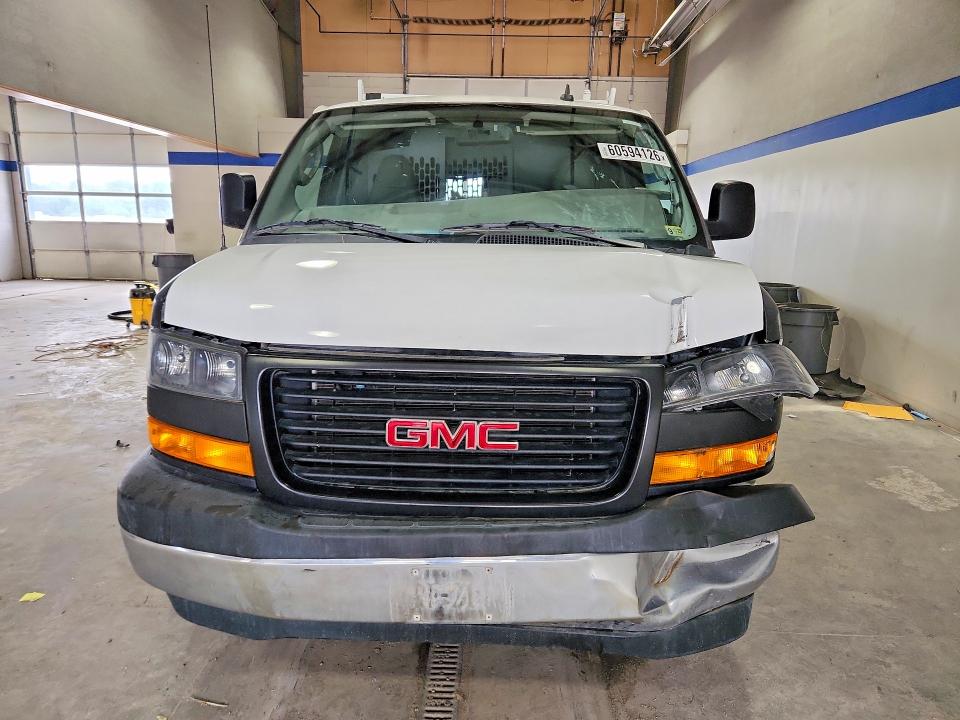 60594126 :رقم المزاد ، 1GTW7AFP7P1139062 vin ، 2023 Gmc Savana مزاد بيع