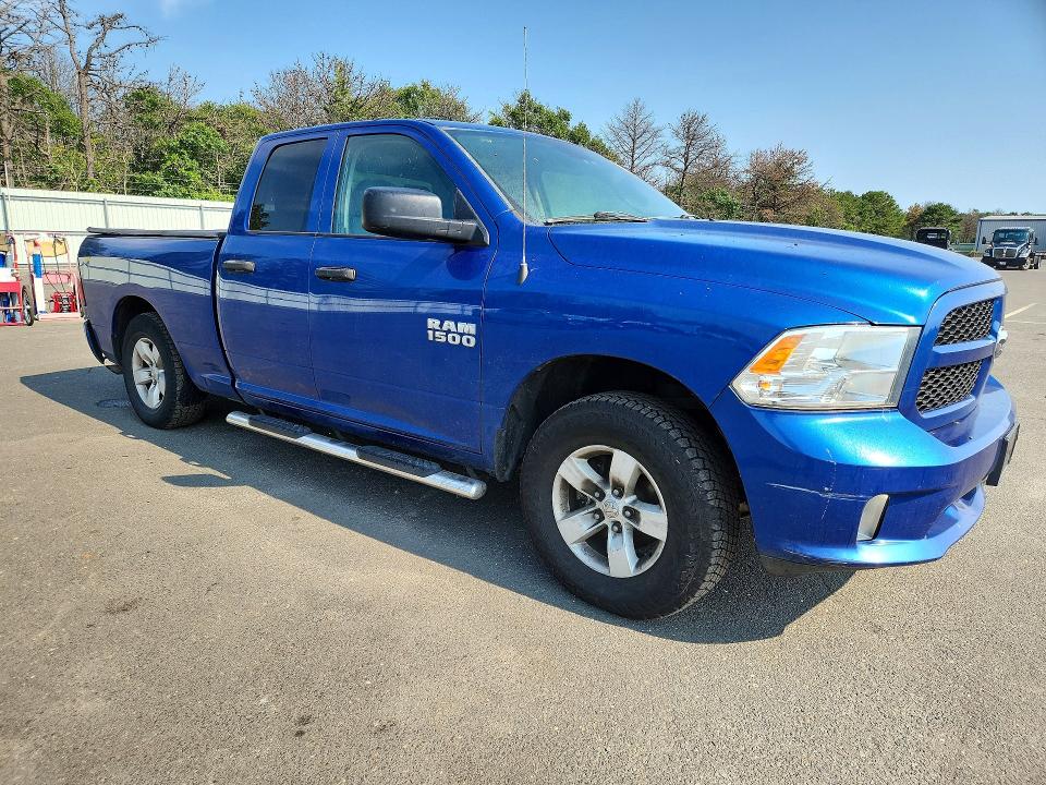 61304446 :رقم المزاد ، 1C6RR7FG2HS862282 vin ، 2017 Ram 1500 مزاد بيع