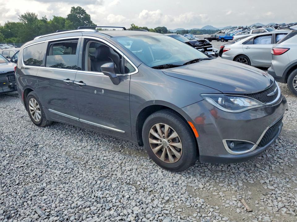 Продажа на аукционе авто 2020 Chrysler Pacifica, vin: 2C4RC1BG2LR100819, номер лота: 62877296