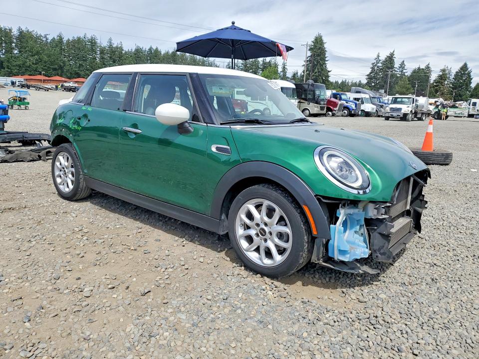Продажа на аукционе авто 2021 Mini Cooper, vin: WMWXU7C01M2N62293, номер лота: 85770465