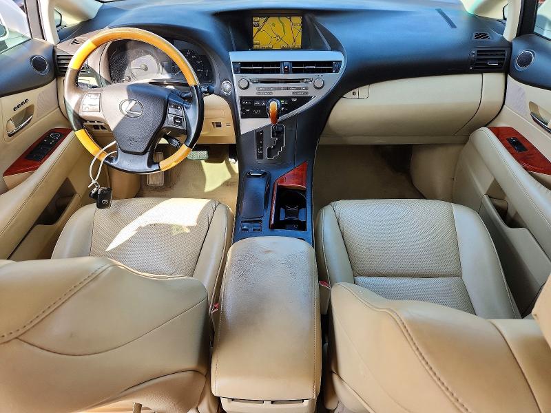 63033026 :رقم المزاد ، 2T2ZK1BA0BC042573 vin ، 2011 Lexus Rx مزاد بيع