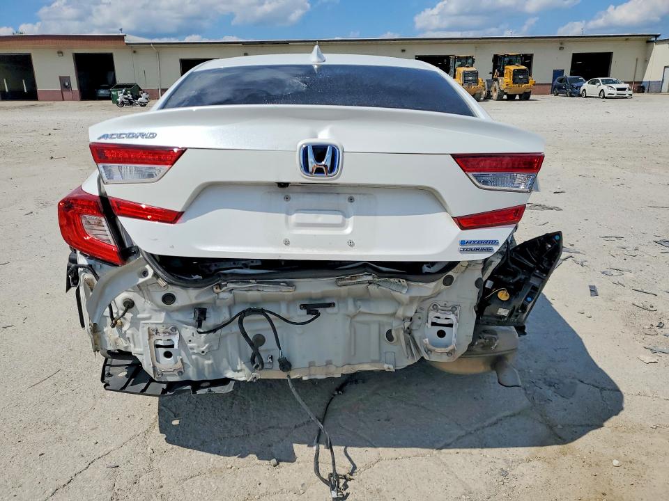 Auction sale of the 2022 Honda Accord, vin: 1HGCV3F90NA031533, lot number: 62961676