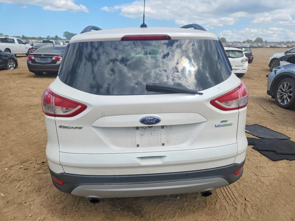 61871876 :رقم المزاد ، 1FMCU0GX5GUB56960 vin ، 2016 Ford Escape مزاد بيع