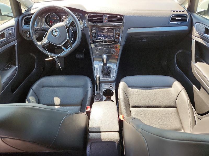61100906 :رقم المزاد ، 3VWG57AU6MM005018 vin ، 2021 Volkswagen Golf مزاد بيع