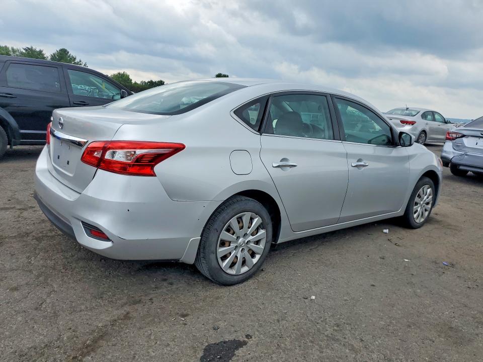 Aukcja sprzedaży 2017 Nissan Sentra, vin: 3N1AB7AP1HY326347, numer aukcji: 61887296