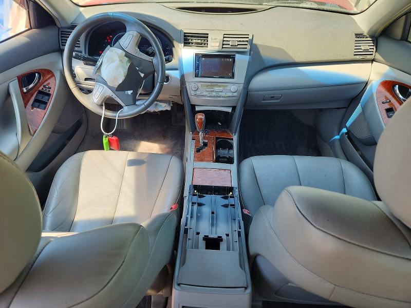 61155966 :رقم المزاد ، 4T1BB3EK4AU116869 vin ، 2010 Toyota Camry مزاد بيع