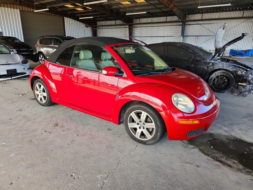 2006 Volkswagen New Beetle მანქანა იყიდება აუქციონზე, vin: 3VWRF31Y56M327377, აუქციონის ნომერი: 61807286