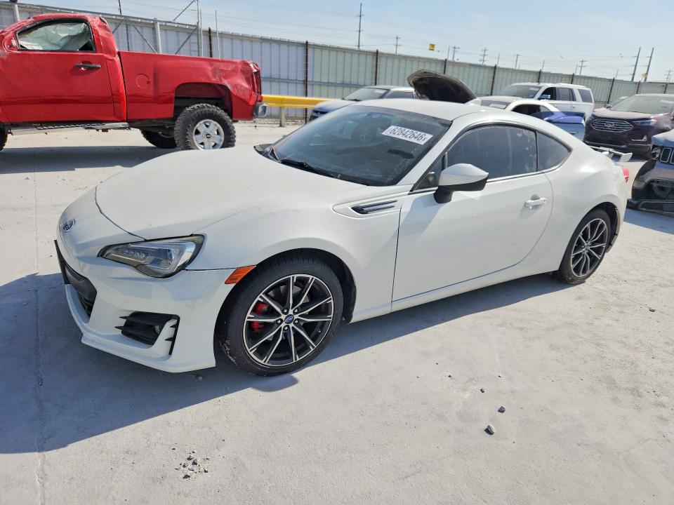 62842646 :رقم المزاد ، JF1ZCAC18H8606352 vin ، 2017 Subaru Brz مزاد بيع