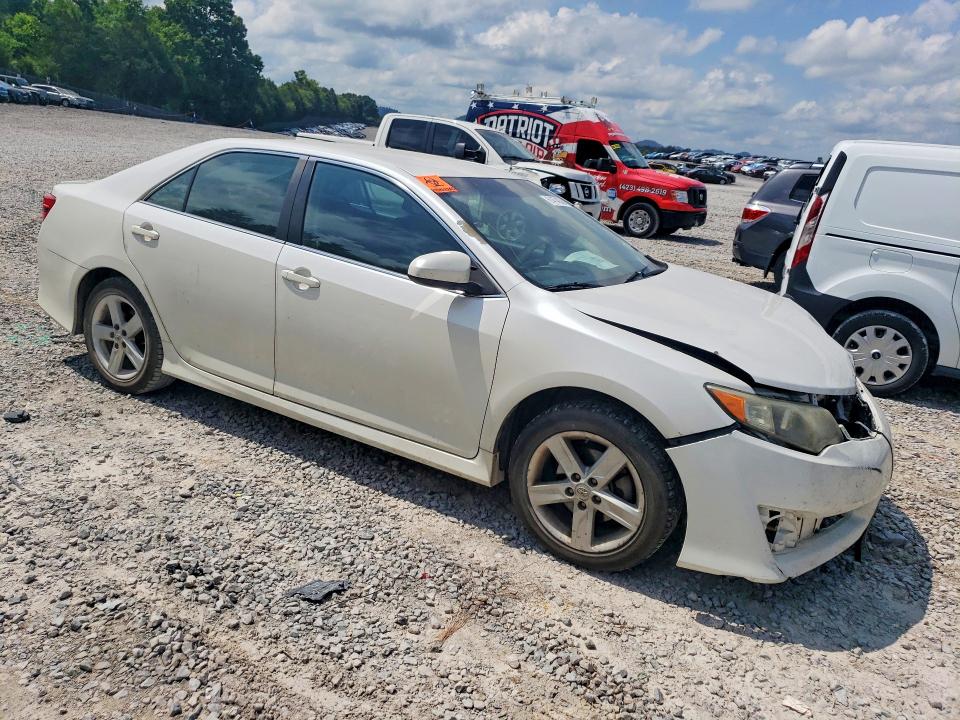 Aukcja sprzedaży 2014 Toyota Camry, vin: 4T1BF1FK0EU464620, numer aukcji: 61474036