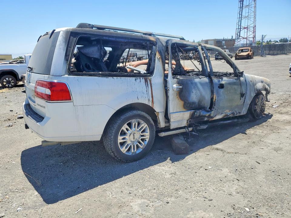 61554026 :رقم المزاد ، 5LMJJ3J53EEL00647 vin ، 2014 Lincoln Navigator مزاد بيع