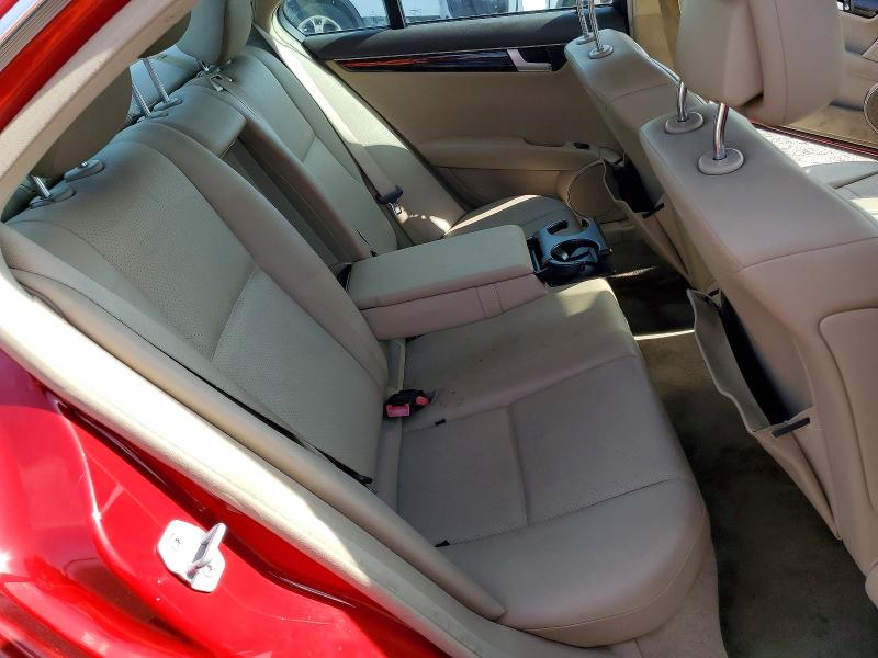 63168786 :رقم المزاد ، WDDGF4HB6ER307790 vin ، 2014 Mercedes-benz C مزاد بيع
