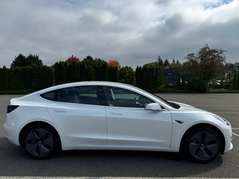 Продажа на аукционе авто 2020 Tesla Model 3, vin: 5YJ3E1EA9LF613004, номер лота: 62113796