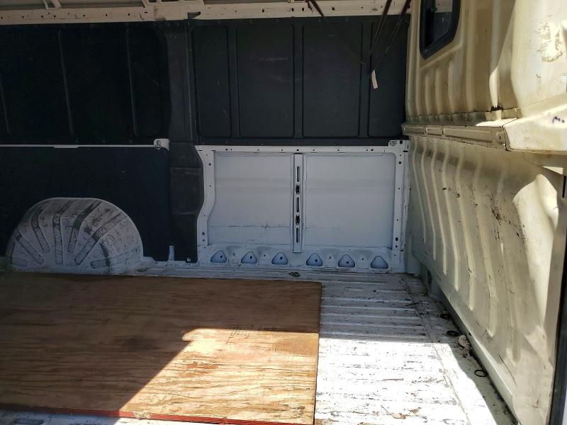 59991646 :رقم المزاد ، 3C6TRVAG4LE105493 vin ، 2020 Ram Promaster 1500 مزاد بيع