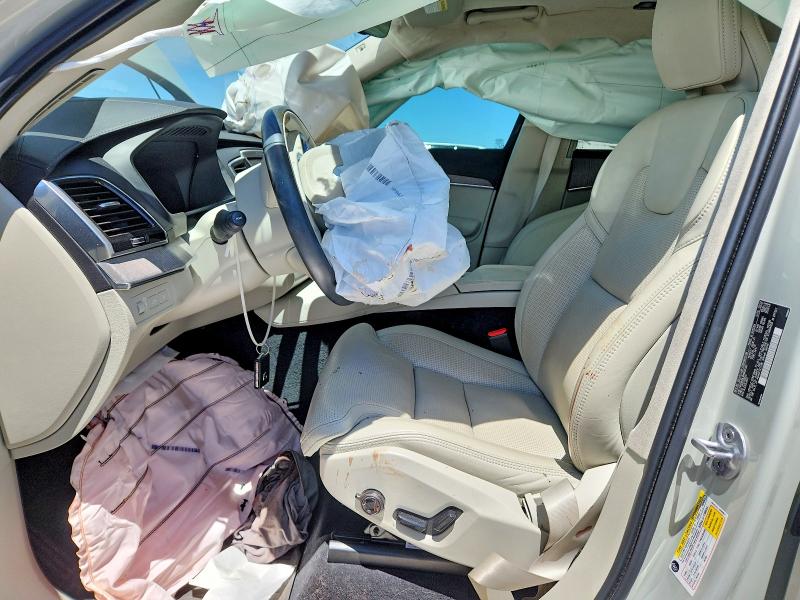2022 Volvo Xc90 მანქანა იყიდება აუქციონზე, vin: YV4H600L8N1856320, აუქციონის ნომერი: 60712346