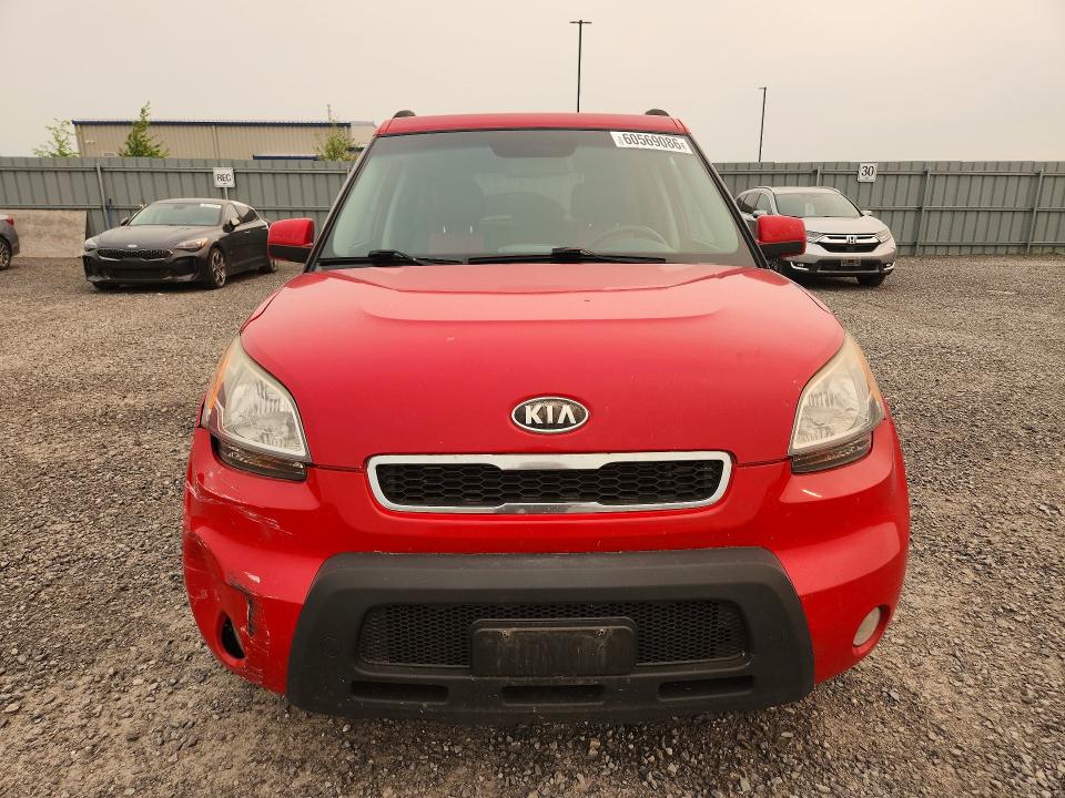 60569086 :رقم المزاد ، KNDJT2A29B7325831 vin ، 2011 Kia Soul مزاد بيع