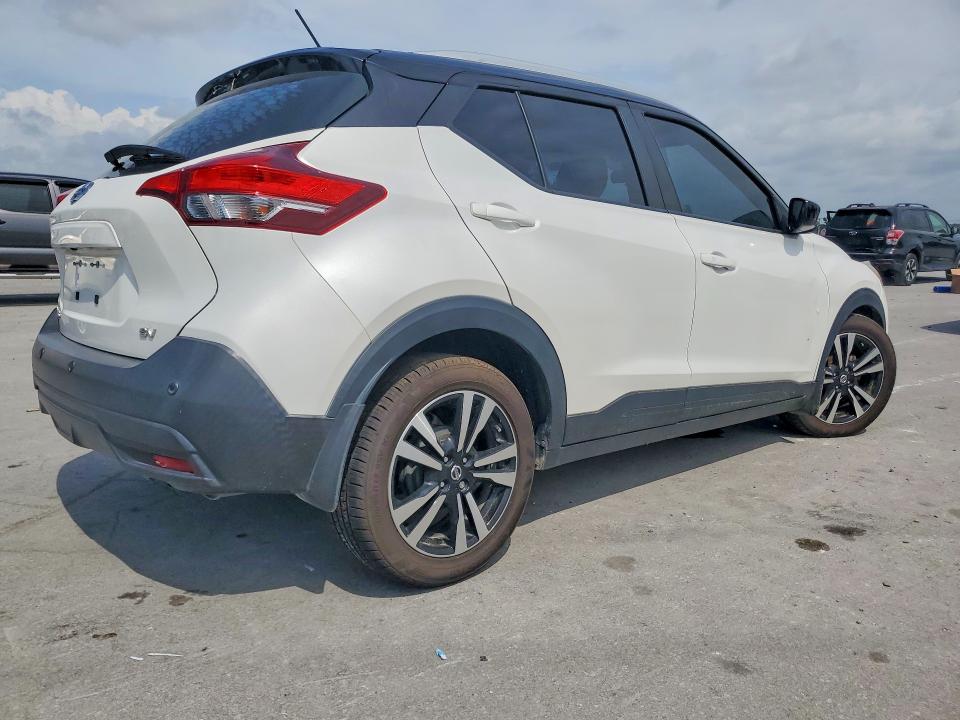 Продажа на аукционе авто 2020 Nissan Kicks, vin: 3N1CP5CV9LL519197, номер лота: 61050536