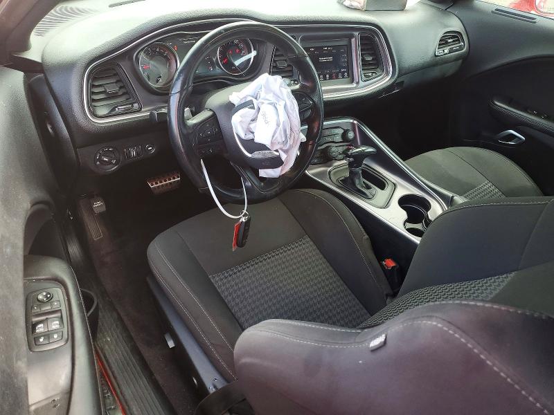 59582146 :رقم المزاد ، 2C3CDZBT4JH223379 vin ، 2018 Dodge Challenger مزاد بيع