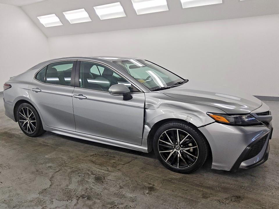 Продаж на аукціоні авто 2023 Toyota Camry, vin: 4T1G11AKXPU809523, номер лоту: 60488546