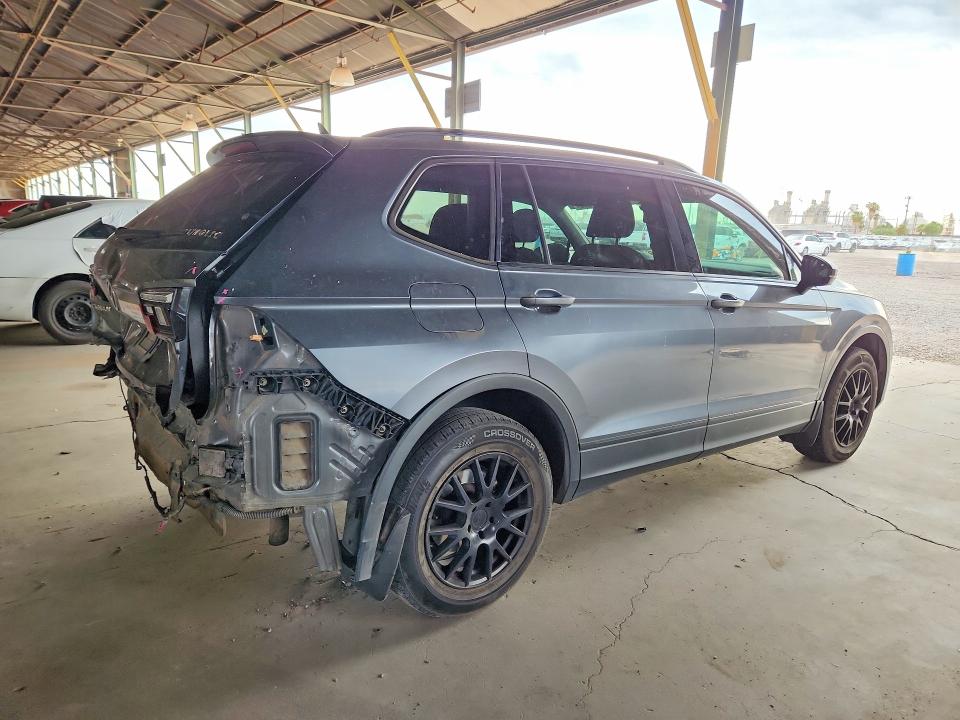 Продаж на аукціоні авто 2020 Volkswagen Tiguan, vin: 3VV1B7AX8LM123017, номер лоту: 61183656