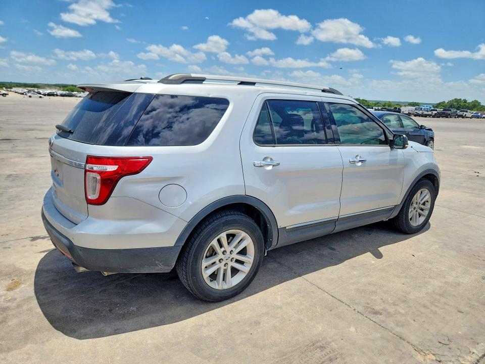 58468656 :رقم المزاد ، 1FMHK7D80BGA31664 vin ، 2011 Ford Explorer مزاد بيع