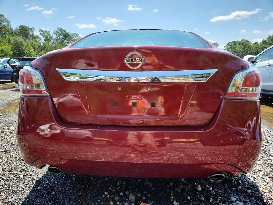62438486 :رقم المزاد ، 1N4AL3AP0FN318985 vin ، 2015 Nissan Altima مزاد بيع