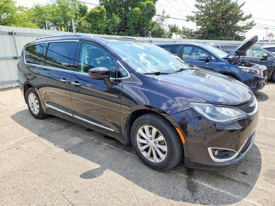 Aukcja sprzedaży 2018 Chrysler Pacifica, vin: 2C4RC1BG2JR100414, numer aukcji: 62821526