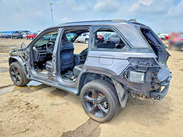 60677796 :رقم المزاد ، 1C4RJHAGXPC659565 vin ، 2023 Jeep Grand Cherokee مزاد بيع