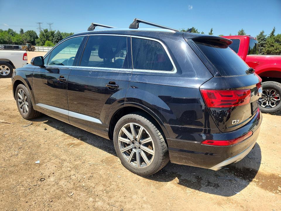60361966 :رقم المزاد ، WA1VAAF72HD034193 vin ، 2017 Audi Q7 مزاد بيع