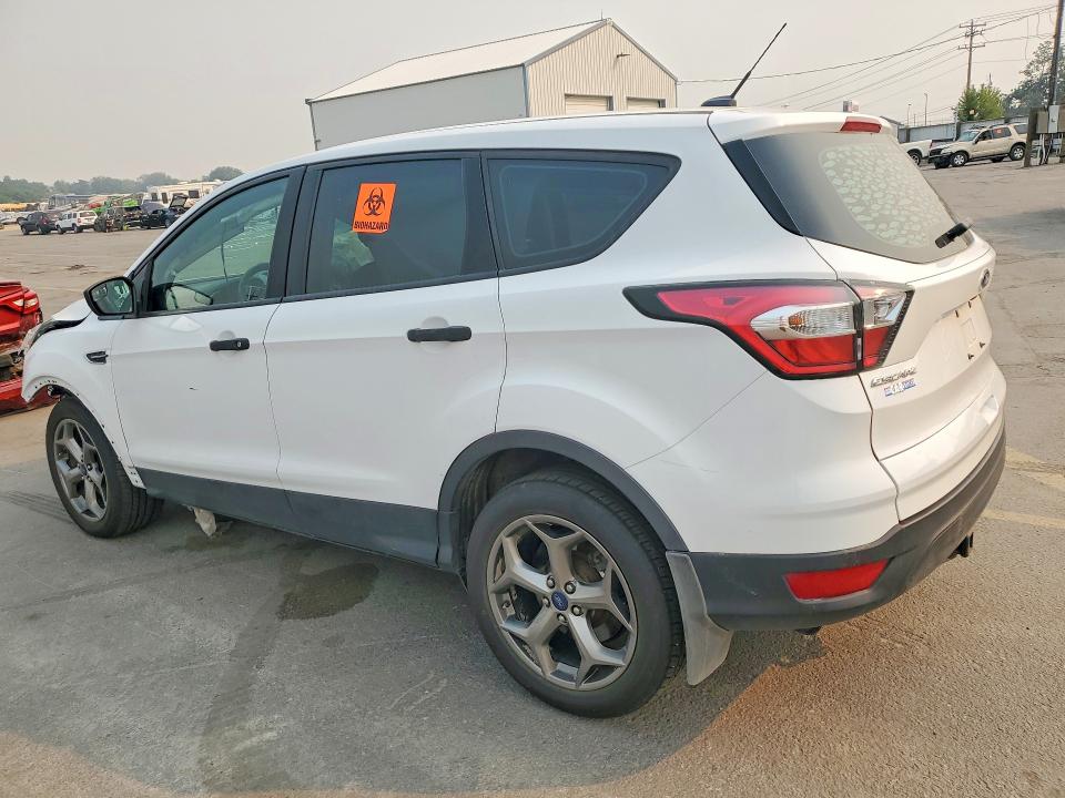 2017 Ford Escape მანქანა იყიდება აუქციონზე, vin: 1FMCU0F74HUB44916, აუქციონის ნომერი: 62682856