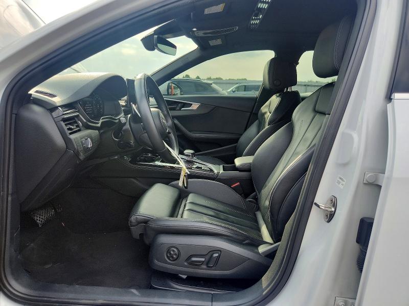 Aukcja sprzedaży 2022 Audi A4, vin: WAUEAAF4XNN007418, numer aukcji: 61748856