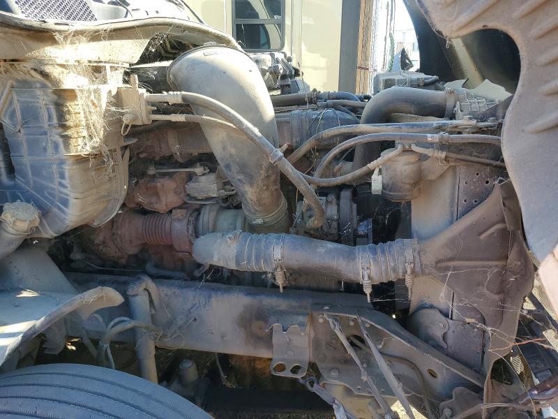 Продажа на аукционе авто 2011 Freightliner Cascadia, vin: 1FUJGLDR3BSBD7281, номер лота: 62967646