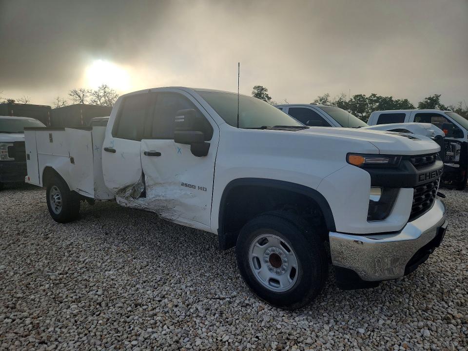 85605505 :رقم المزاد ، 1GB2WLE72LF293162 vin ، 2020 Chevrolet Silverado مزاد بيع