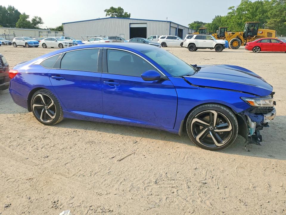 Продажа на аукционе авто 2018 Honda Accord, vin: 1HGCV1F34JA170316, номер лота: 62760976