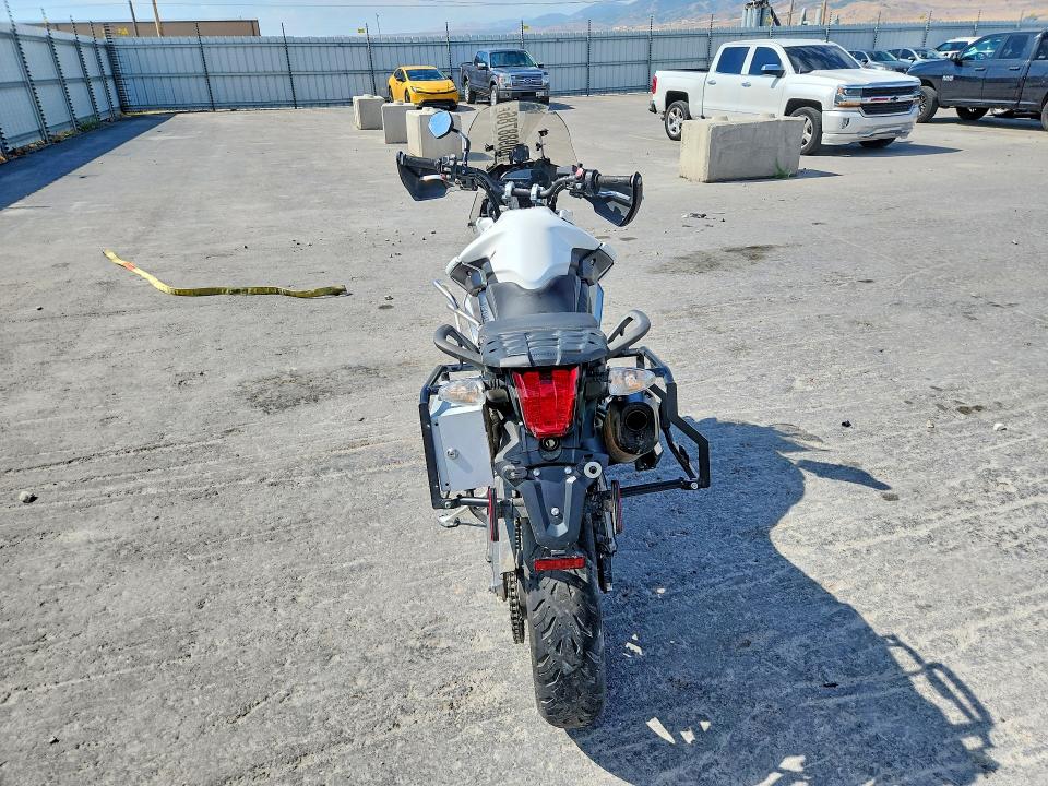 Продаж на аукціоні авто 2018 Triumph Motorcycle Tiger, vin: SMTE02BF8JT875833, номер лоту: 60988786