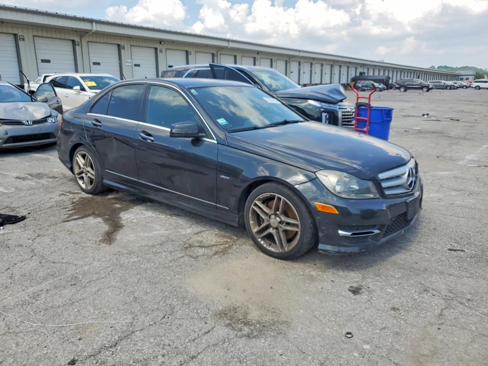 59302196 :رقم المزاد ، WDDGF5HB6CR218904 vin ، 2012 Mercedes-benz C مزاد بيع